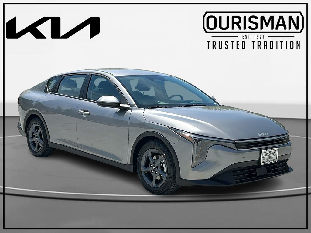 New 2026 Kia K4 LXS Sedan