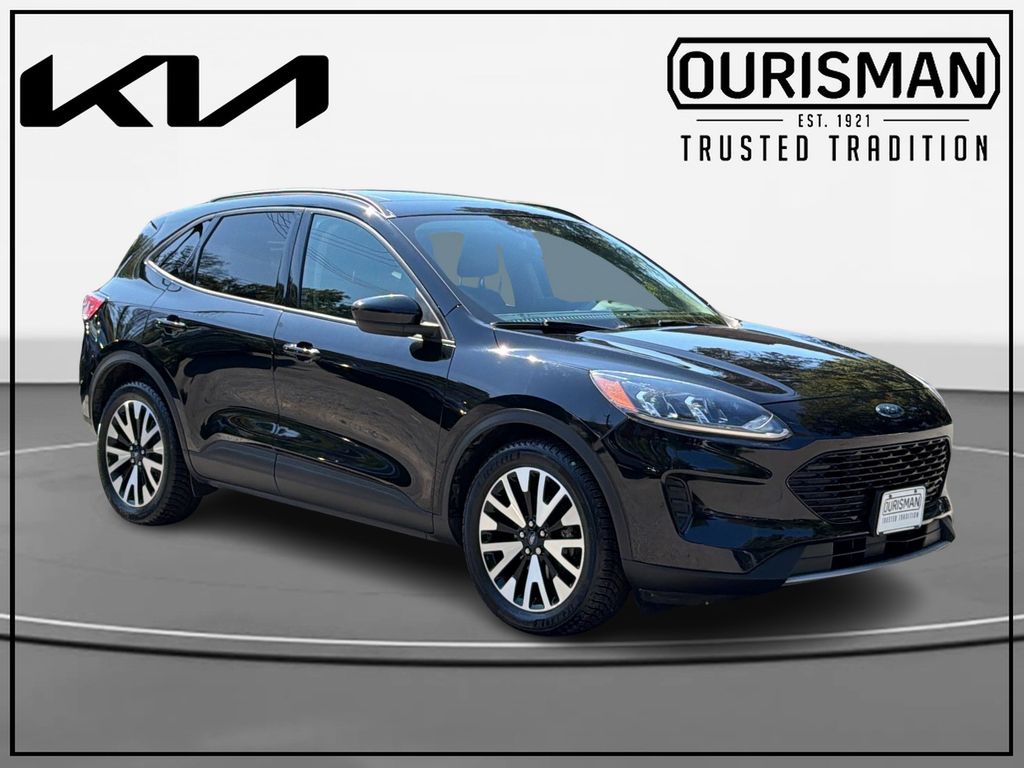 2020 Ford Escape SE