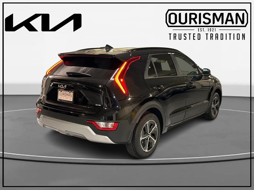 New 2026 Kia Niro LX SUV