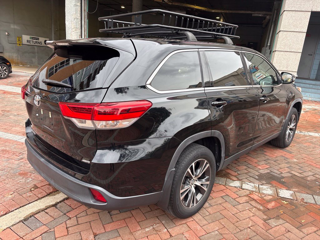 Used 2019 Toyota Highlander LE SUV