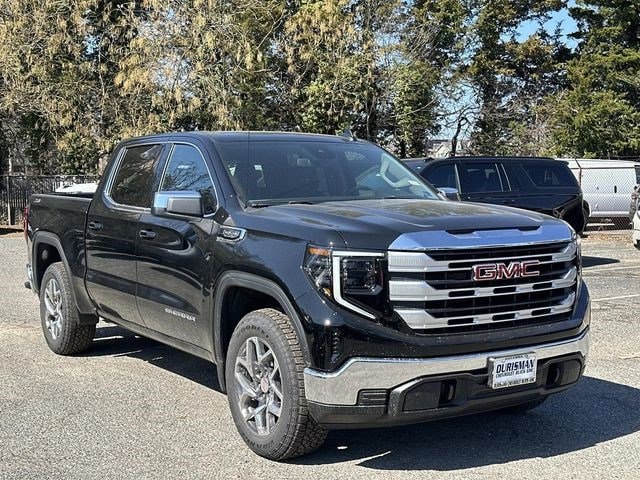 2026 GMC Sierra 4WD Crew Cab Short Box SLE's photo