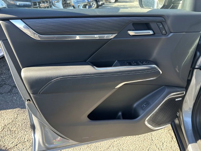 2026 GMC Acadia Elevation - Photo 8