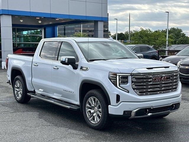 2026 GMC Sierra 4WD Crew Cab Short Box Denali's photo