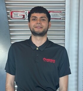 Staff member Alex Rodriguez from ID_731b0c