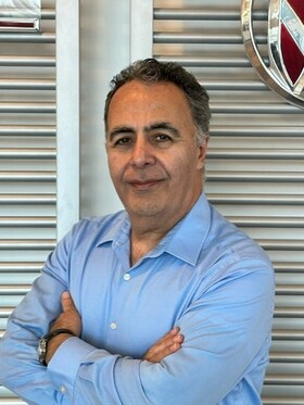 Staff member Hamid Samani from ID_50a0c3