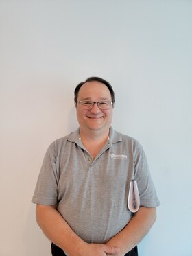 Staff member Scott Lee from ID_f4b104