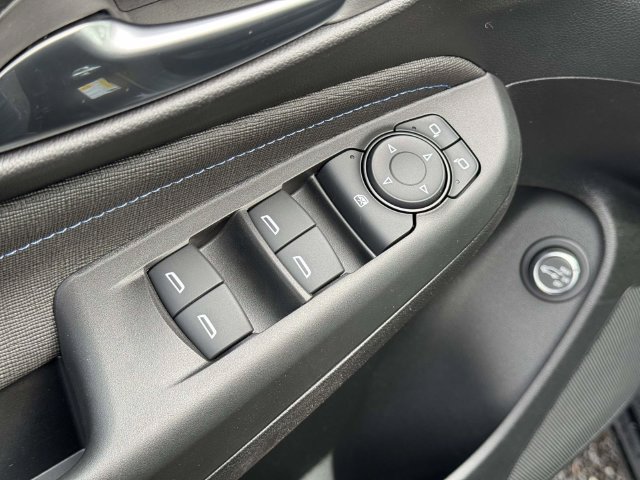 2026 Buick Envista Sport Touring - Photo 18