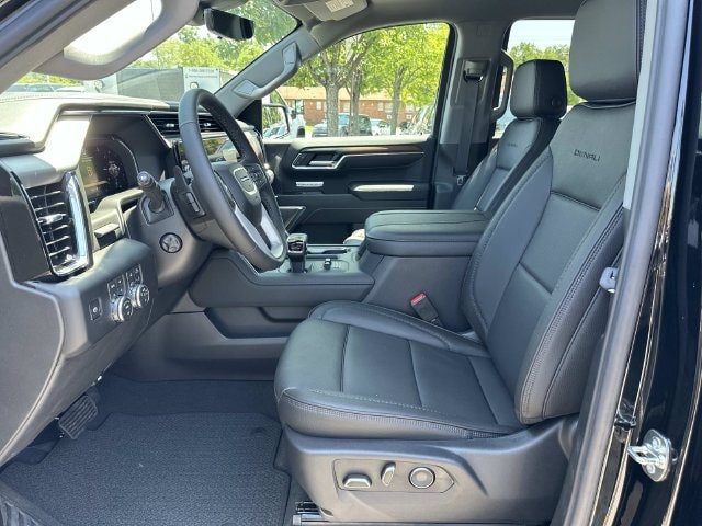 2026 GMC Sierra 1500 Denali - Photo 9