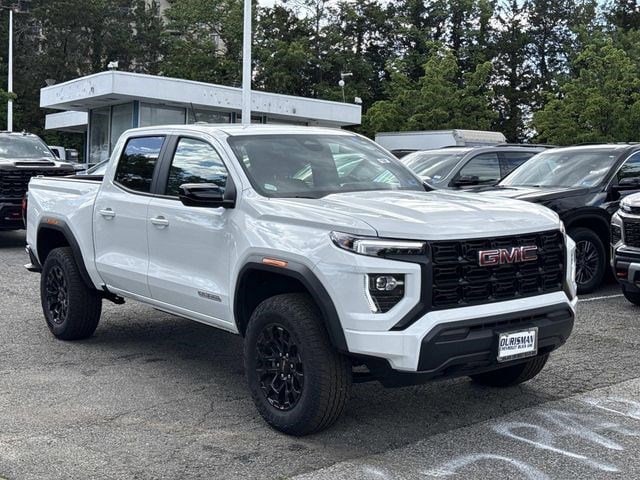 2026 GMC Canyon 2WD Elevation Crew Cab Short Box's photo
