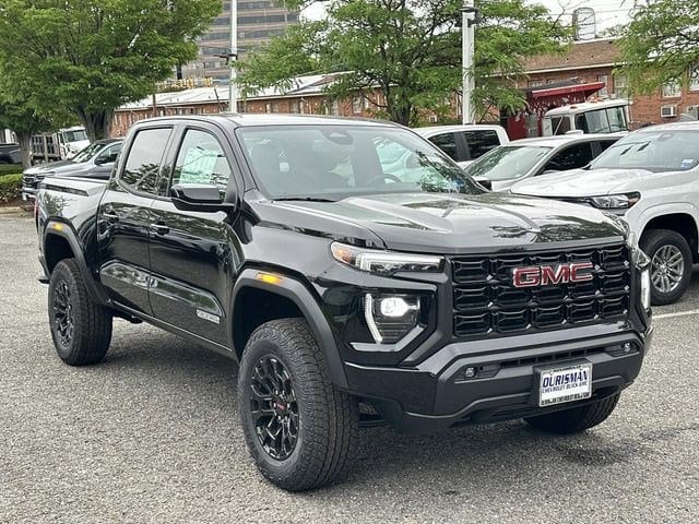 2026 GMC Canyon 4WD Elevation Crew Cab Short Box's photo