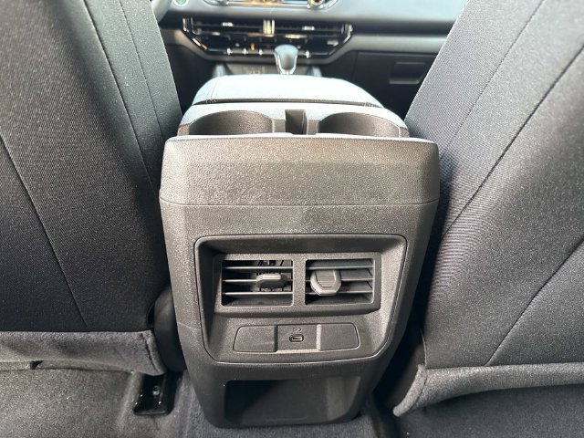 2026 GMC Canyon Elevation - Photo 11