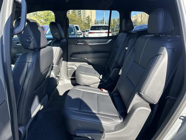 2026 GMC Acadia Elevation - Photo 11