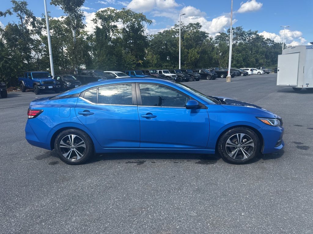 2022 Nissan Sentra SV photo 4
