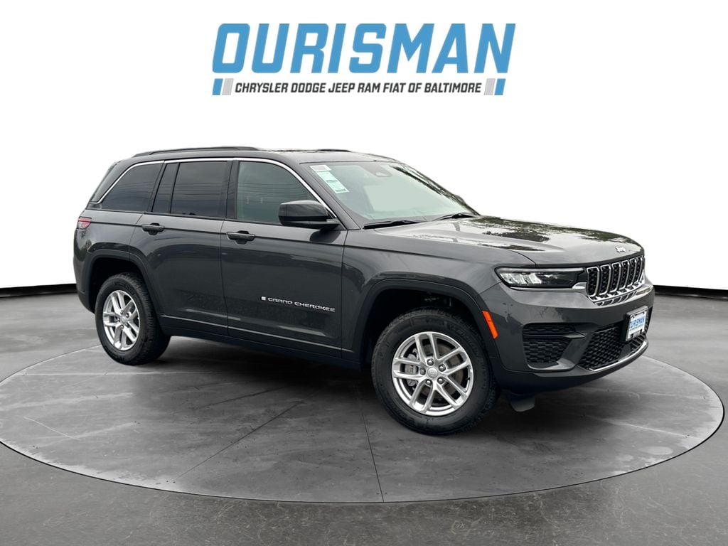 2025 Jeep Grand Cherokee Laredo's photo