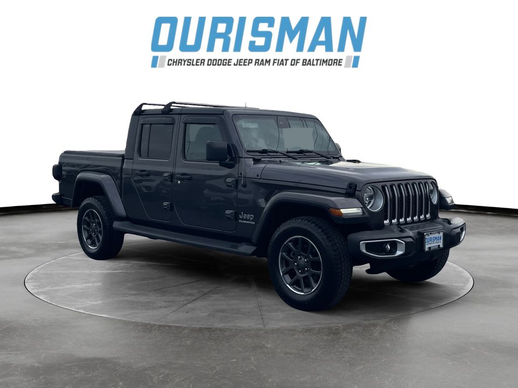 2021 Jeep Gladiator Overland's photo