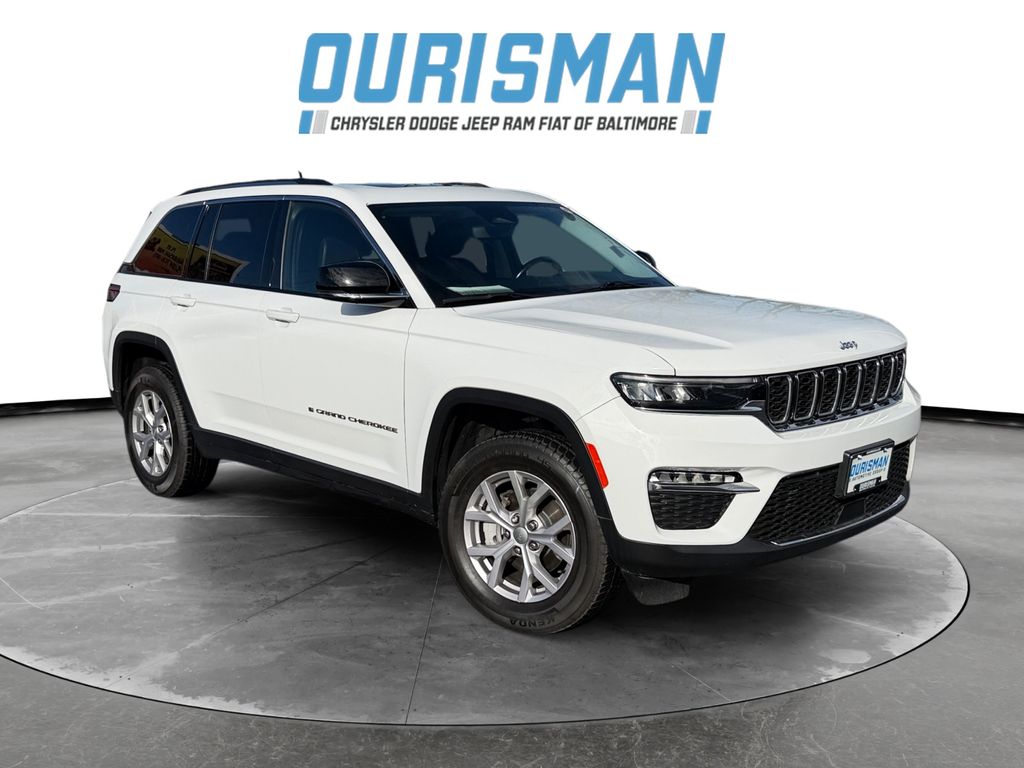 2022 Jeep Grand Cherokee Limited's photo