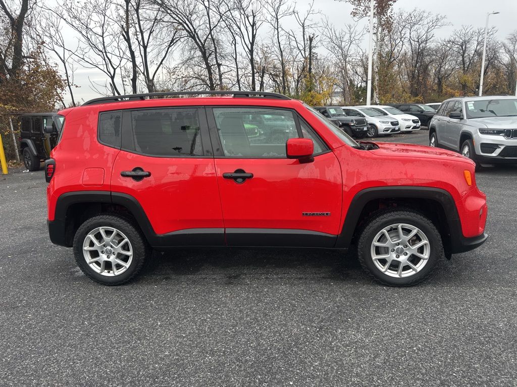 2020 Jeep Renegade Latitude photo 4