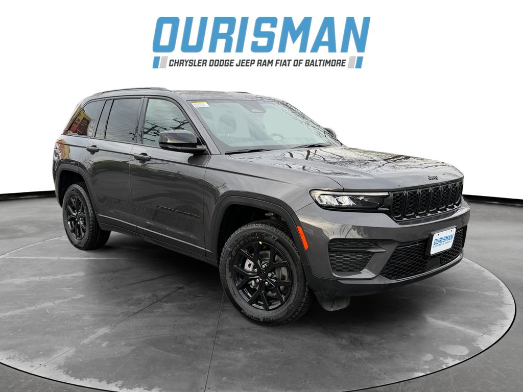 2025 Jeep Grand Cherokee Altitude's photo