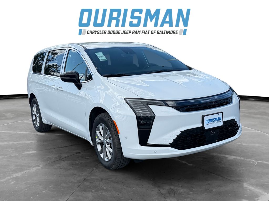 2027 Chrysler Pacifica Select AWD's photo