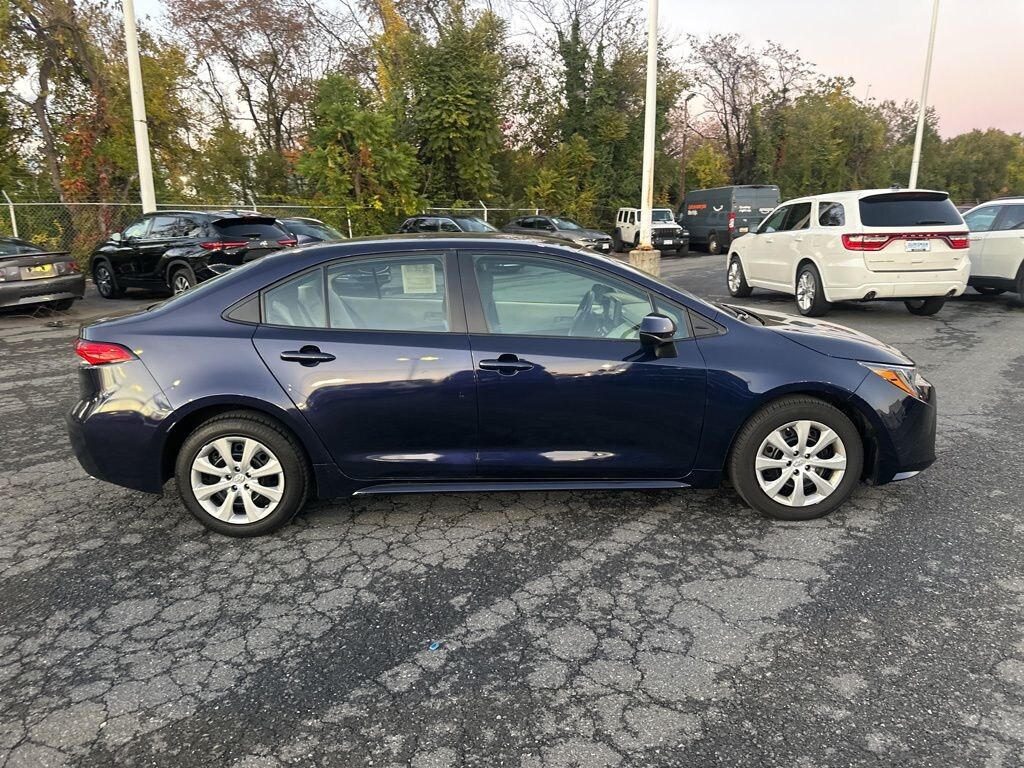 Used 2023 Toyota Corolla LE Sedan