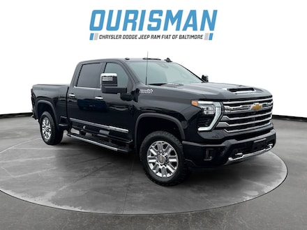 2025 Chevrolet Silverado 2500 HD High Country Truck Crew Cab