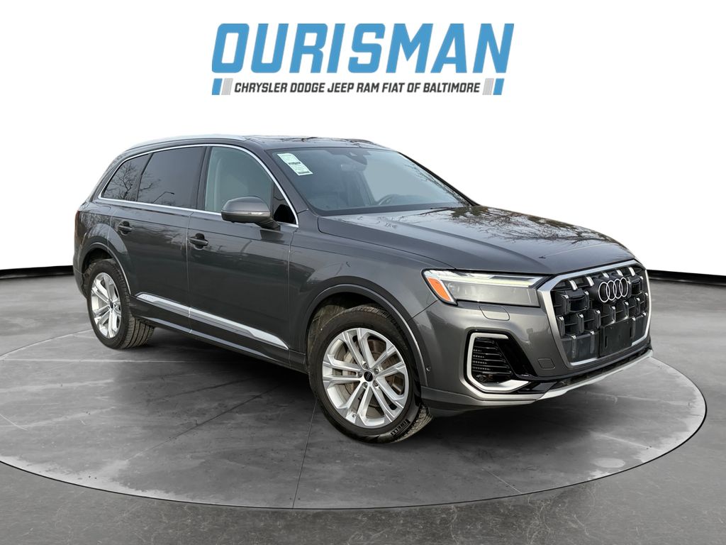 2025 Audi Q7 Premium Plus
