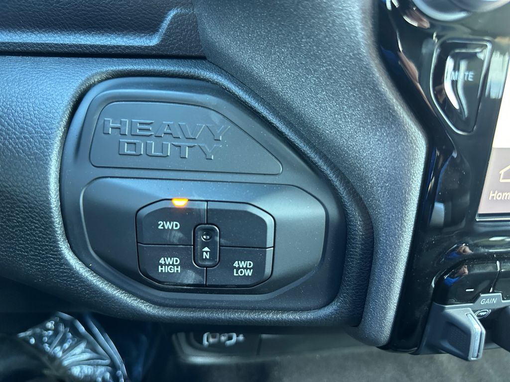 2025 RAM 2500 Tradesman - Photo 19