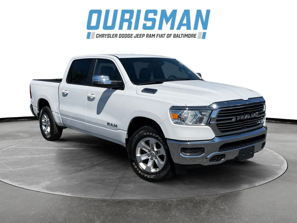 2024 RAM 1500 Laramie 4x4 Crew Cab 5'7's photo