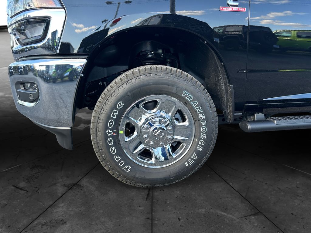 2025 RAM 2500 Tradesman - Photo 14