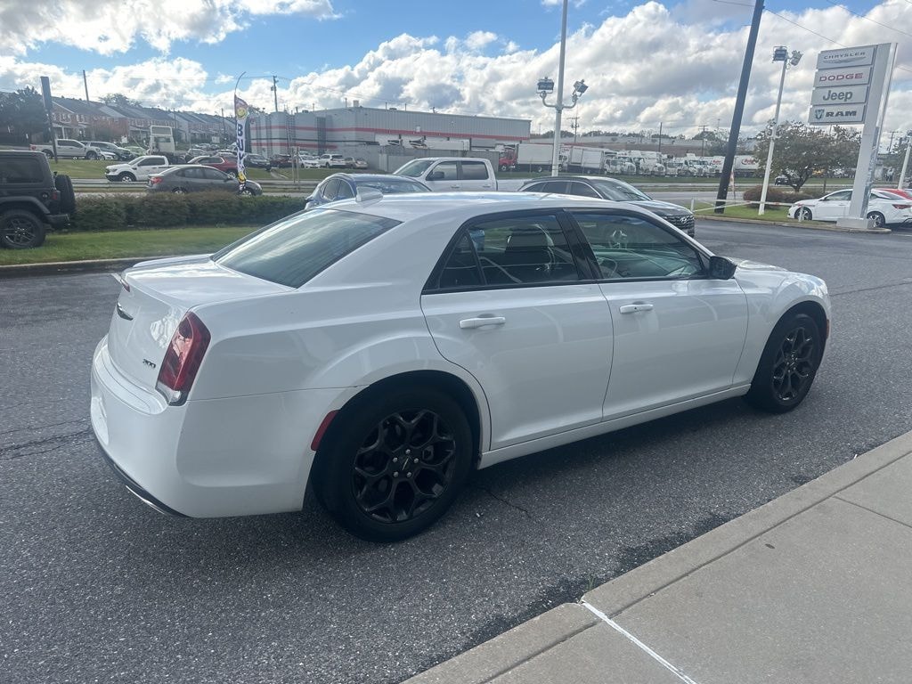 Used 2022 Chrysler 300 Touring Sedan