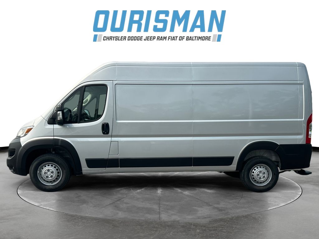 2025 Ram ProMaster 2500 photo 3