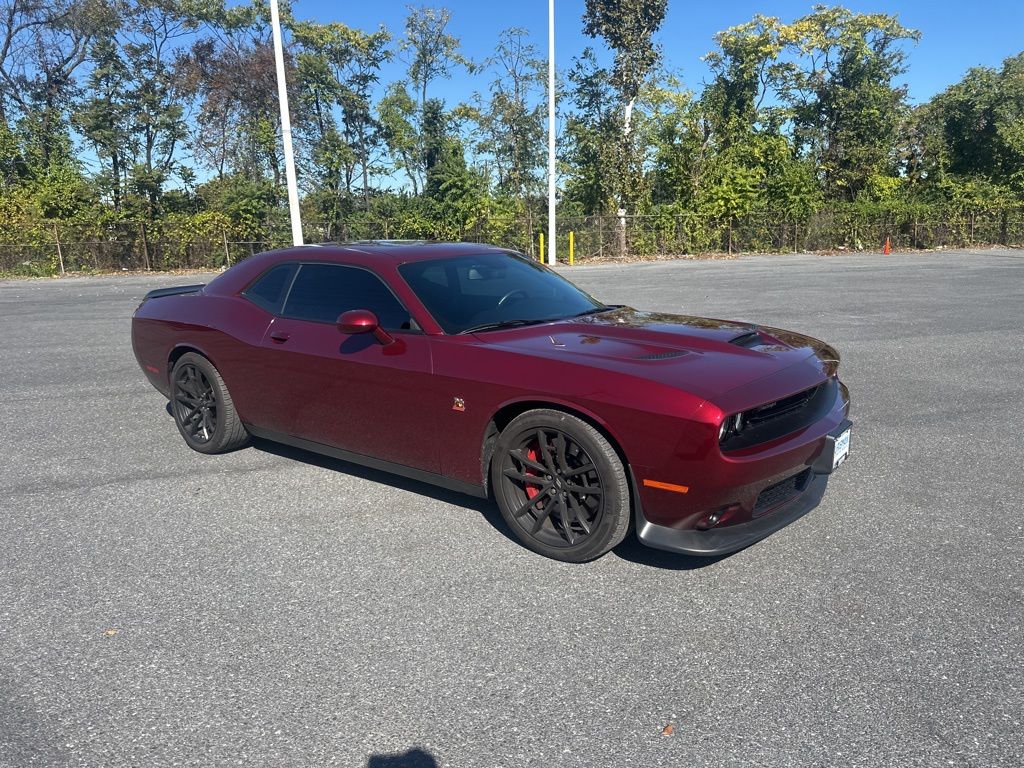 2023 Dodge Challenger R/T Scat Pack photo 2