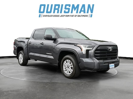 2022 Toyota Tundra SR5 3.5L V6 Truck CrewMax