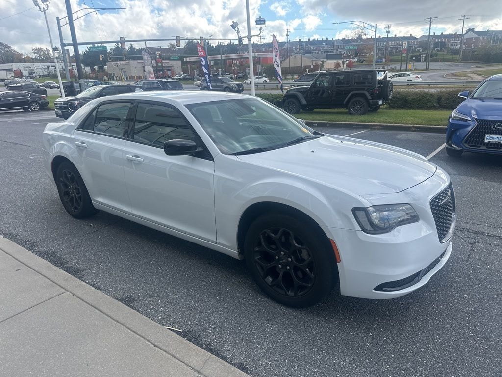 Used 2022 Chrysler 300 Touring Sedan