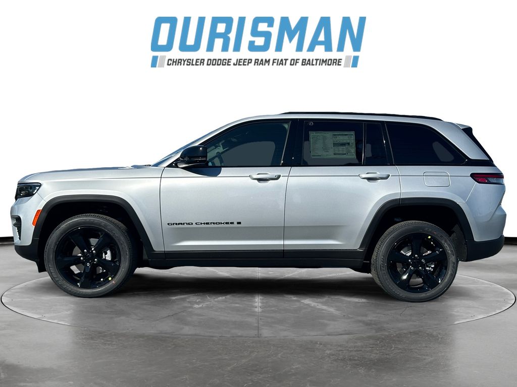 2025 Jeep Grand Cherokee Altitude X photo 3