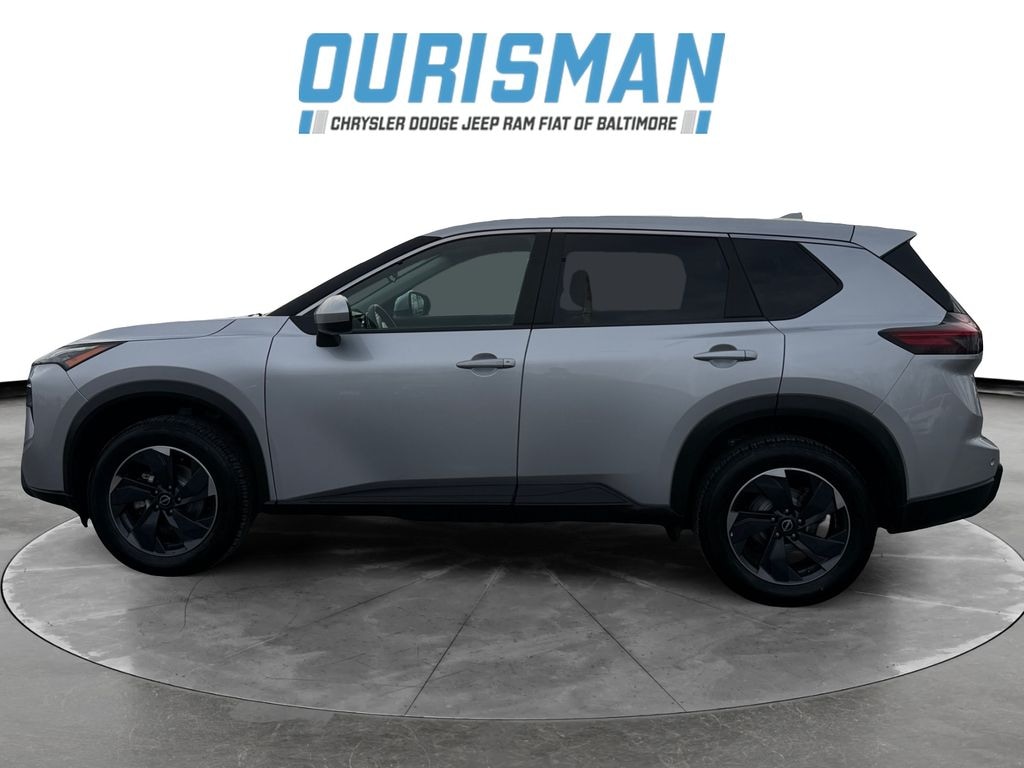 Used 2024 Nissan Rogue SV SUV