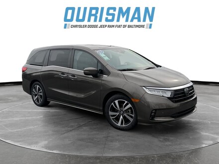 2023 Honda Odyssey Touring Van