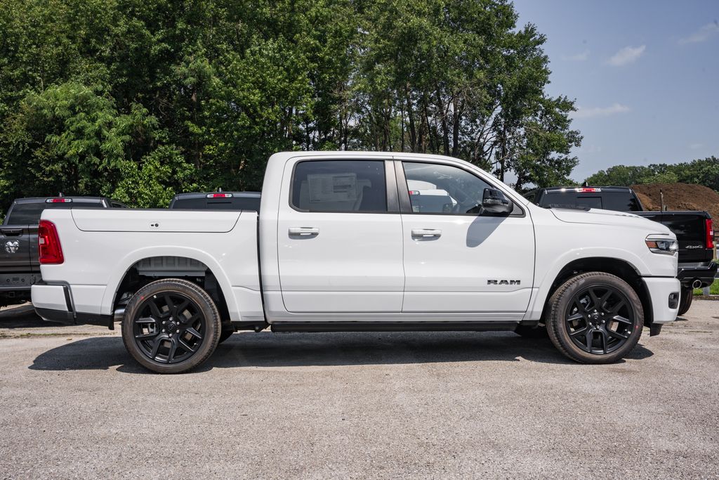 2026 Ram 1500 Laramie photo 3