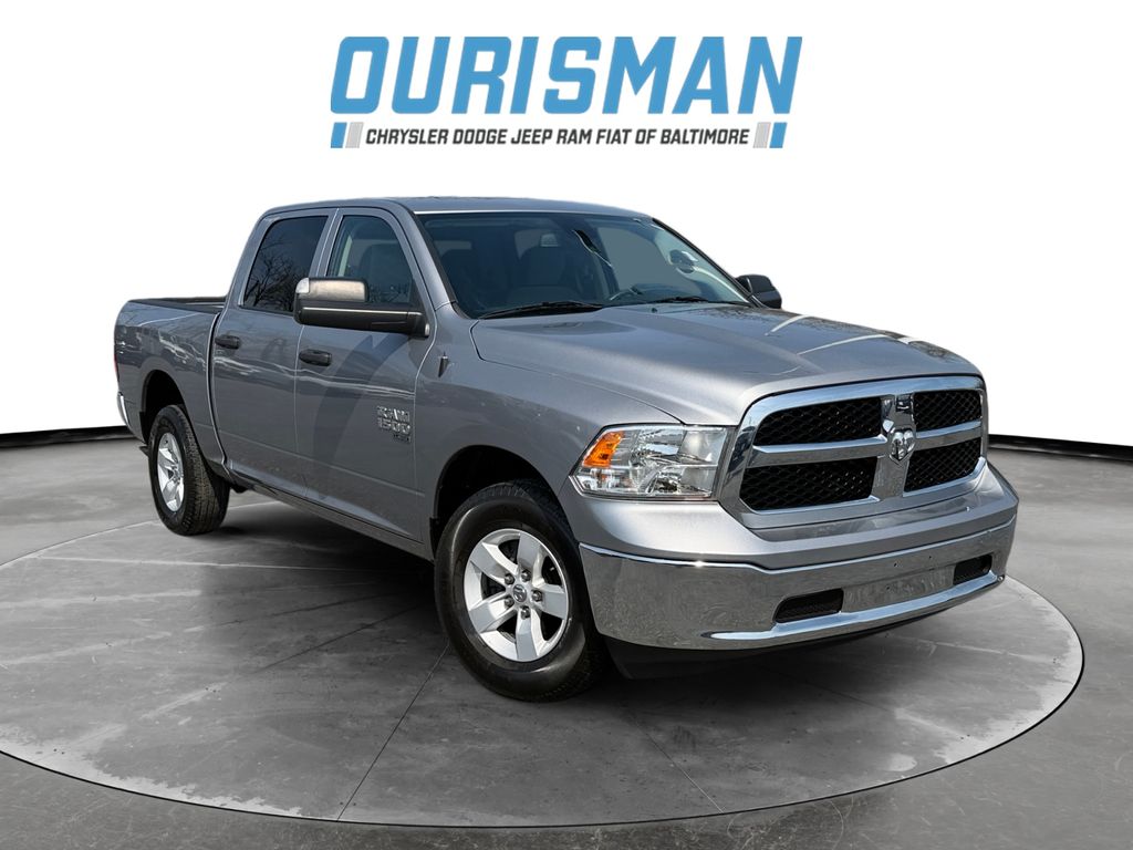 2023 RAM 1500 Classic SLT 4x4 Crew Cab 5'7's photo