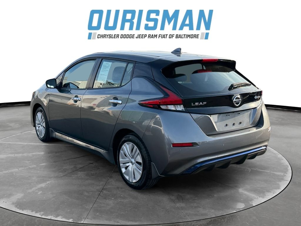 Used 2022 Nissan LEAF S Hatchback