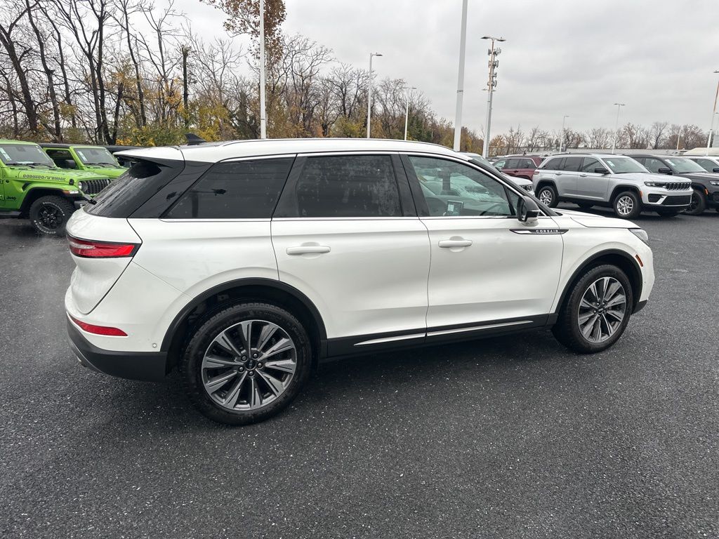 2022 Lincoln Corsair Reserve's photo