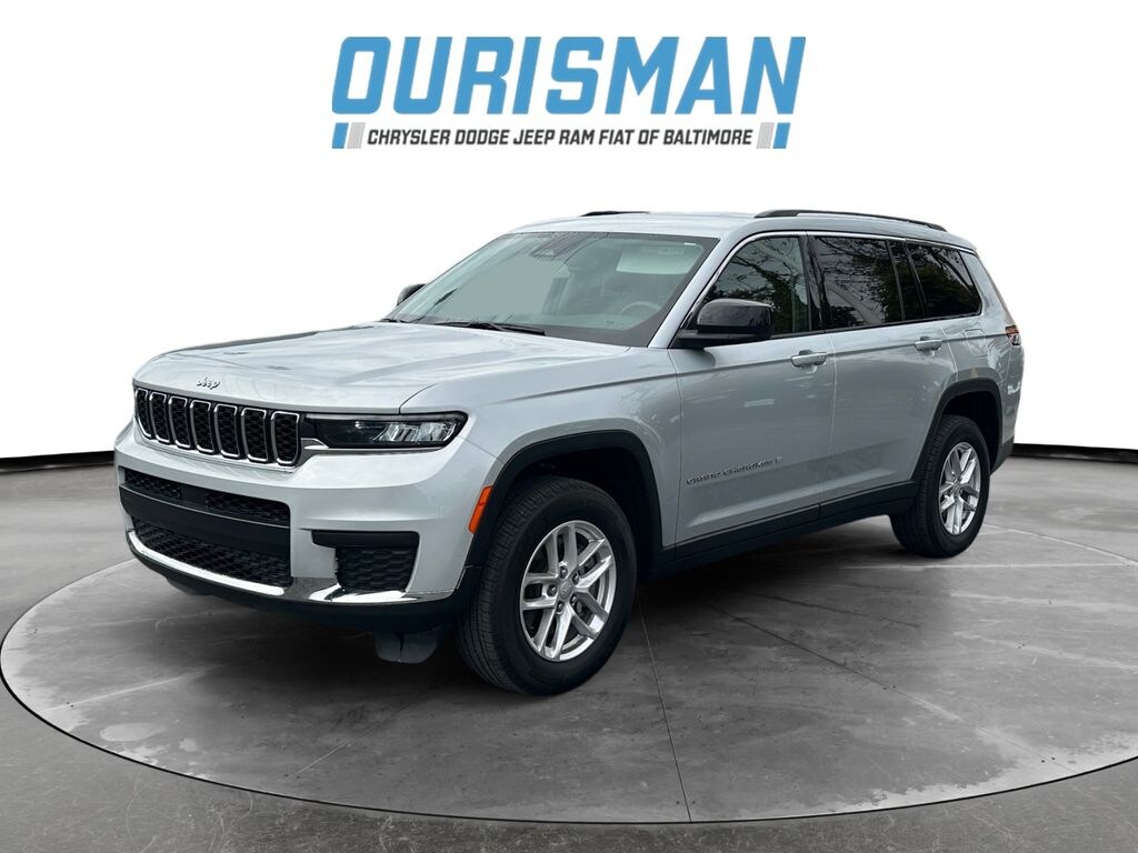 Used 2023 Jeep Grand Cherokee L Laredo SUV