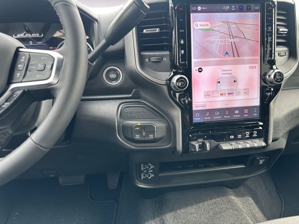 2025 RAM 2500 Tradesman - Photo 11