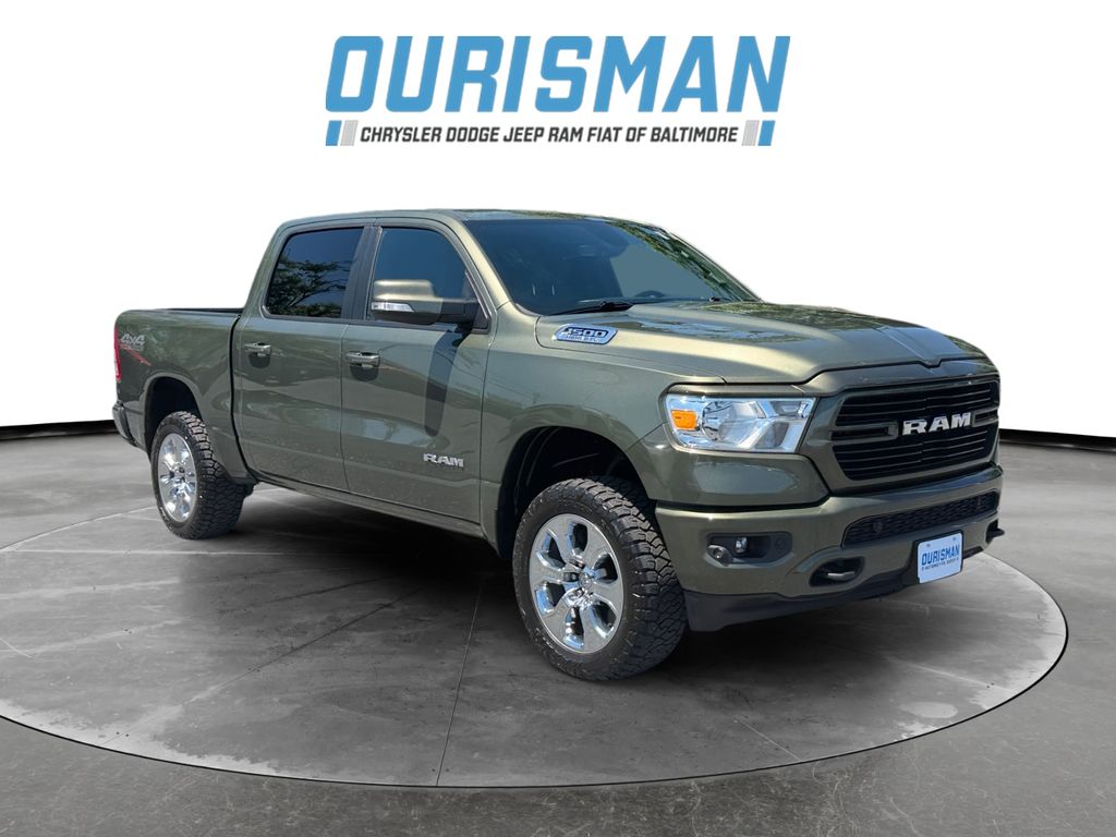 2020 RAM 1500 Big Horn/Lone Star 4x4 Crew Cab 5'7's photo