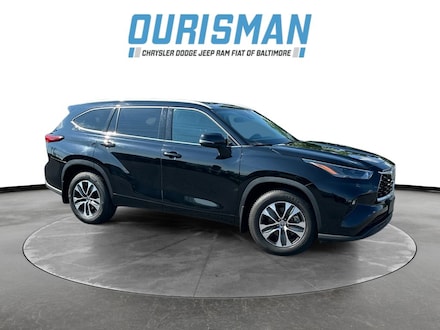 2022 Toyota Highlander XLE SUV