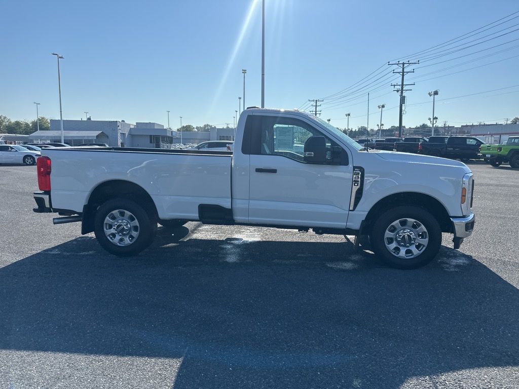 2024 Ford F-250 XL photo 3