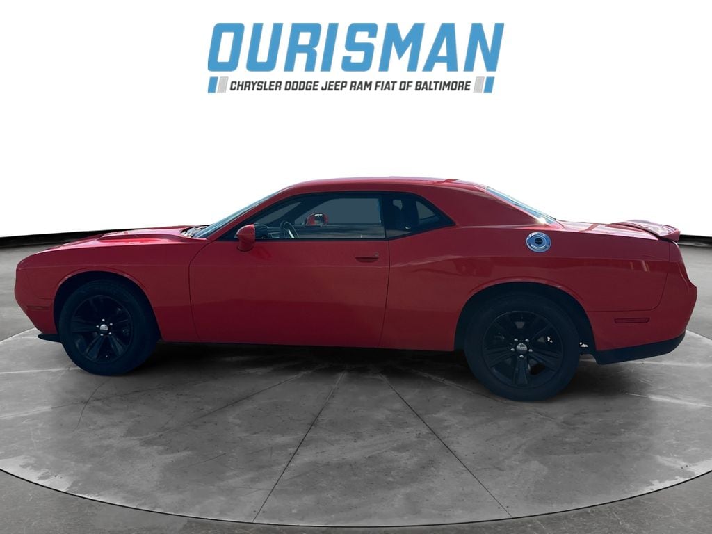 Used 2019 Dodge Challenger SXT Coupe