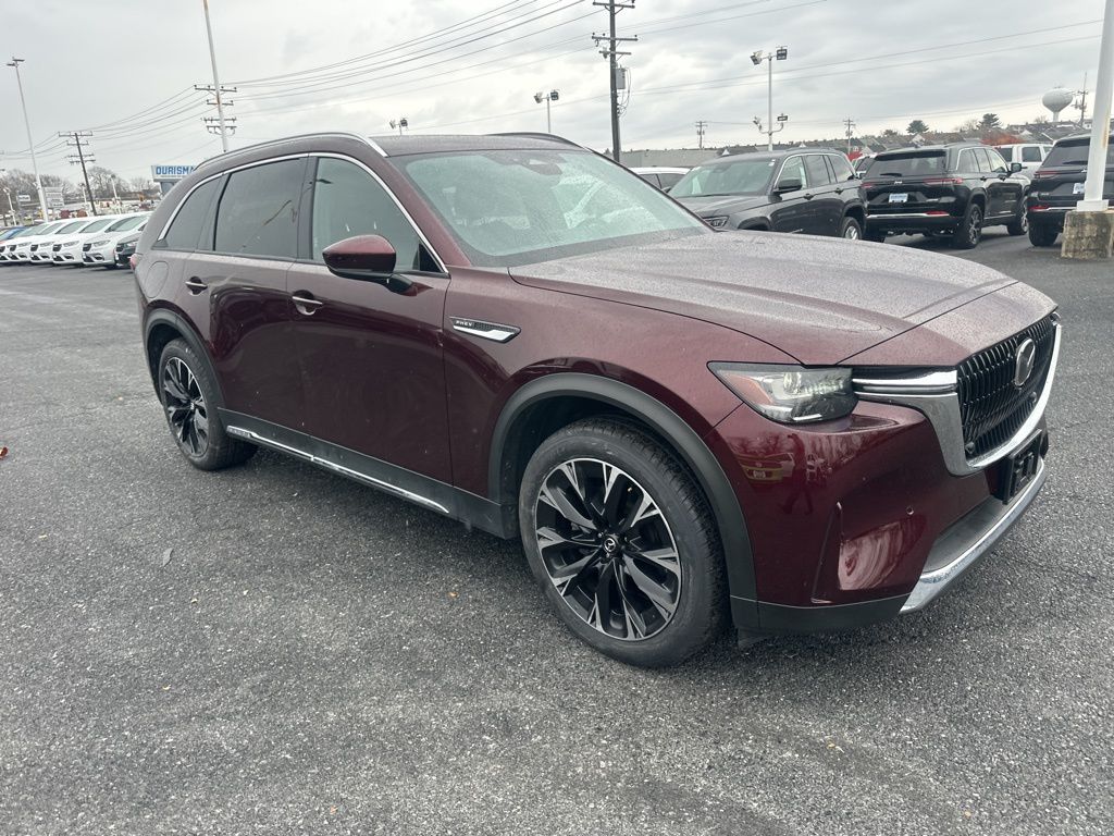 2024 Mazda CX-90 Plug-in Hybrid Premium Plus photo 2