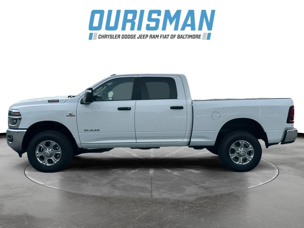 New 2025 Ram 2500 BIG HORN CREW CAB 4X4 6'4 BOX Pickup