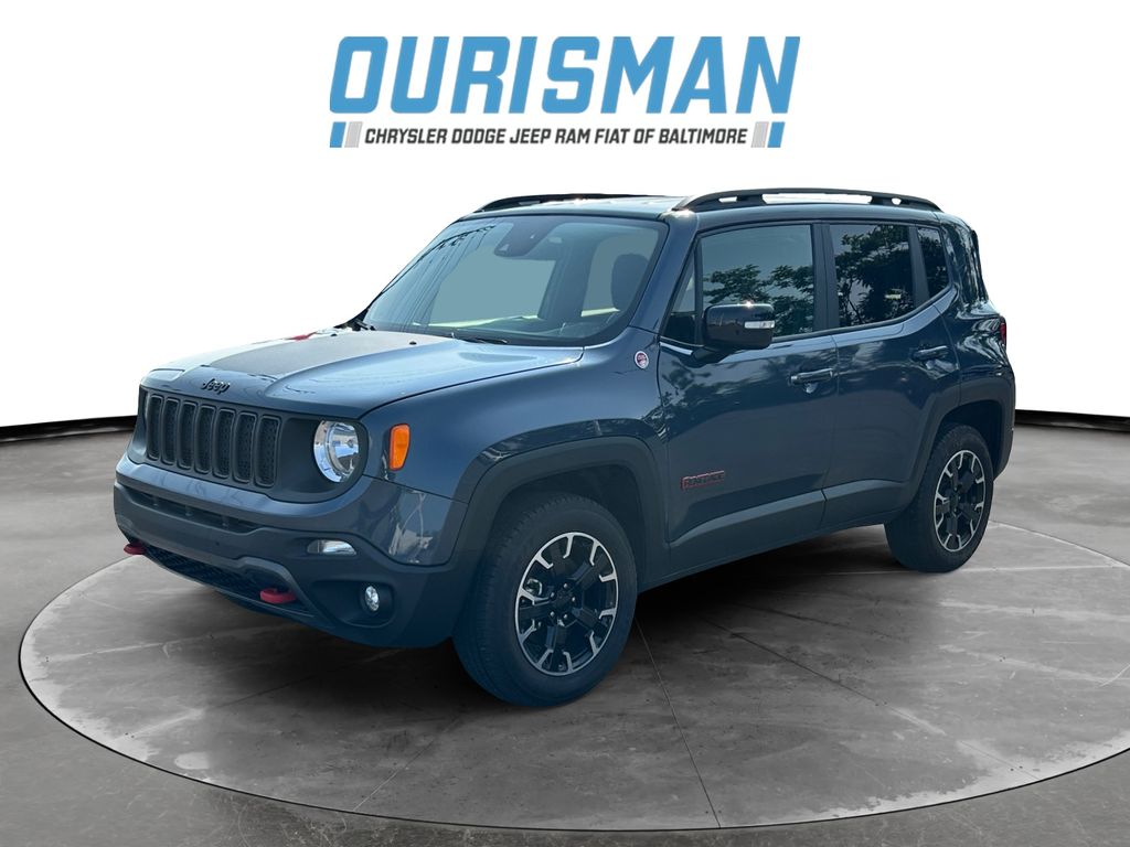 2023 Jeep Renegade Trailhawk photo 2